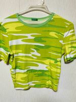 【ベネトン】ライトグリーン系迷彩ショート半袖Tシャツ♪イタリー製