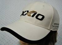 ゼクシオ　DUNLOP／XXIO　ゴルフ用高機能/防寒ソフトキャップ・帽子　白系　サイズ 56～60㌢　発熱保温/吸汗速乾機能　定価 4,280円