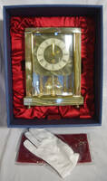 281 倉庫整理 Queen Elizabeth Ⅱ オニキス電波時計 未使用品 スワロフスキークリスタル使用
