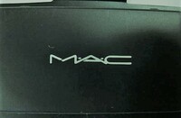 ☆彡MACパウダーファンデーション・スタジオ パーフェクト SPF15 （NC30）PA＋パフ付きのサンプル１つ　送：ミニレター62円