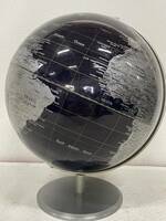 再M-639 【同梱不可】980円～現状品　地球儀　ブラック　シルバー　英語表記　世界地図　インテリア　