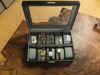 ウォッチコレクションケース１０個タイプ　鍵付き、腕時計６個付　ニバダ レオナルド・ダヴィンチ金色タイプやストリームライン など