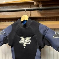 VICTORY ビクトリー ウェットスーツ スプリング サイズXS サーフィン 半袖 現状品 直接引き取り歓迎(横浜市) digjunkmarket