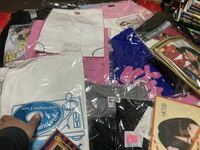akb48 HKT48 ツアーtシャツや生誕tシャツ　いっぱい