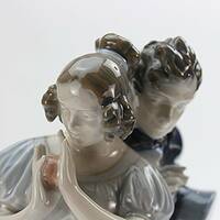 #1680 ロイヤルコペンハーゲン フィギュリン 「プロポーズ」求婚 1980-1984年製 北欧 デンマーク の 陶磁器 wwww6