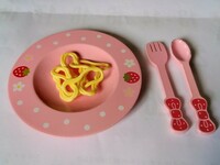 マザーガーデン 木製玩具　皿、スパゲティー、ナイフ、スプーンのセット
