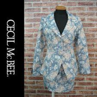 CECIL McBEE/セシルマクビー　ゴブラン織り花柄スーツ　日本製　レディース　ライトブルー系