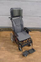 FF729 カワムラサイクル [ティルティング＆リクライニング車椅子] KX22-42N 介助用 アルミ製 動作確認済/直接引取のみ