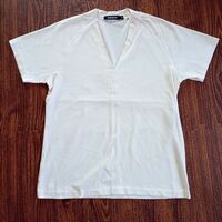 DKNY　ダナキャランニューヨーク　Vネック　ストレッチカットソー　Tシャツ　半袖　白　ホワイト　レディース　トップス Mサイズ　レーヨン
