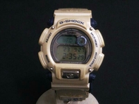 CASIO カシオ G-SHOCK ジーショック DW-8800AJ-7AT 時計 腕時計 全体的に変色・劣化 クォーツ