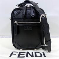 国内正規品 22SS 美品 FENDI フェンディ クロスボディー ミニトローリーバッグ ショルダーバッグ レザー 2way 黒 ブラック 純正保存袋