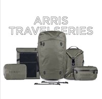 Arrisシリーズのバックパック８点一式、新品、未使用、タグ付き、Onyx　完全防水、機内持ち込み可、合体するバックパック