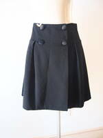 ジルスチュアート　JILL STUART 黒スカート　サイズ：４