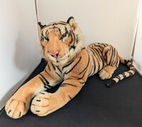 ぬいぐるみ　虎 タイガー 全長110cm 動物 (01166