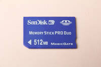 512MB SanDisk メモリースティック PRO Duo 