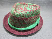 FRAPBOIS フラボア　エスニック　アラベスク　編み込みウールハット　帽子　赤×緑　58cm程　S2402A