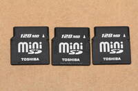 128MB miniSDカード TOSHIBA　●3枚セット●