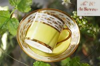 SEVRES セーブル 1803 年頃 「リトロン」アンピール様式による装飾 レモン色 金彩 カップ＆ソーサー 本物保証品