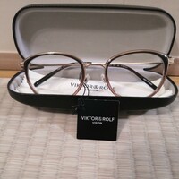 VIKTOR＆ROLF ビクターアンドロルフ　伊達メガネ　サングラス メガネ　70-0202/03
