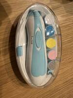 ベビーネイルケアセット 電動 ベビー 爪やすり 爪磨き LEDライト付き アタッチメント6個 赤ちゃん 新生児 爪切り 出産祝い (ブルー)