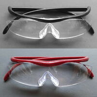 メガネ型 拡大鏡 1.8倍 軽量グラス オーバーグラス対応 ルーペめがね 眼鏡 ハンズフリー フリーサイズ 男女兼用 赤黒2本セット 送料無料