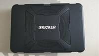 Kicker キッカー HIDEAWAY アンプ搭載 パワードサブウーファー 「HS8」＆RCA変換アダプター「KISL」