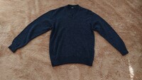 HUGO BOSS ヒューゴボス Vネックセーター 美品 イタリア製 M〜Lサイズ 春秋