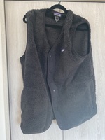 【美品】Patagonia　パタゴニア　メンズ・ロス・ガトス・ベスト　M's Los Gatos Vest 製品番号: 25927 XL BLK　ブラック
