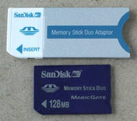 送料無料 SanDisk サンディスク 純正 MEMORY STICK メモリースティック Duo 128MB MAGICGATE SDMSH-128 アダプタ付き 20-90-00125 即決！