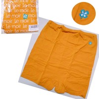 ワンポイント刺繍のマタニティショーツ　L寸（オレンジ色）