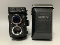 [宝] YASHICA・ヤシカ・Mat-124 G・2眼レフカメラ・本体(ボディ)と外カバーは超美品! 未使用か未使用に近し品!