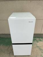 2021年製【美品】ハイセンス　Hisense ノンフロン冷凍冷蔵庫　HR-D1304　ホワイト　