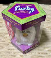 トミー　Furby　ファービー　白色　英語版　未開封