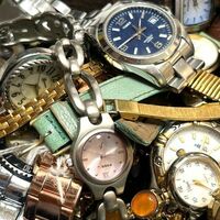 腕時計 大量 100点以上 4㎏ まとめ売り★ジャンク扱い★GRUEN BULOVA Swatch Timex Citizen FOSSIL SECONDA Pulsar他 まとめて Watch R03