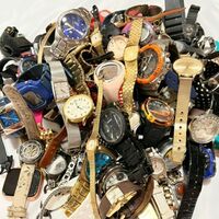 腕時計 大量 110点以上 5㎏超 まとめ売り ジャンク扱い FOSSIL embassy GUESS ELGIN RELIC CASIO ARMANI BUCHERER 他 まとめて Watch R08