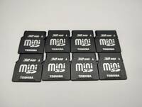 8枚セット　32MB　メガバイト　TOSHIBA　miniSDカード　メモリーカード　ミニSDカード