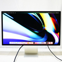 Apple Studio Display 27インチ Retina 5Kディスプレイ 標準ガラス 傾きを調整できるスタンド 中古良品