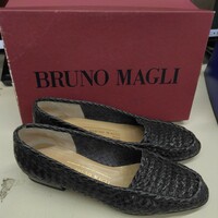 BRUNO MAGLI ブルーノマリ　レディースパンプス　サイズ37　イタリア製品