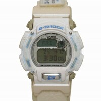 カシオジーショック CASIO G-SHOCK CODE NAME コードネーム A.D.M.A.マッシャー 腕時計 ウォッチ デジタル クォーツ 電波 白 DW-8800