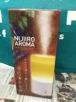 新品 ドウシシヤ 超音波加湿器 NIJIIRO アロマ (AAA)