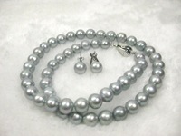 真珠の聖地　2点セット９.３mmグレー真珠ネックレス　イヤリングorピアス　