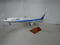 1/144 Boeing 777-300ER STARALLIANCE member ANA JA792A　ZVEZDA キット組み立て塗装完成品