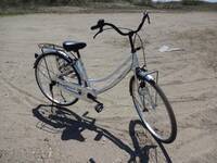 【秋田市 引き取り限定】POZZAT 26インチ自転車 ママチャリ シティサイクル シルバー ギアなし