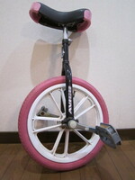 良品　お子様のバランス感覚　運動神経アップに役立つ 一輪車 AVIGO 日本一輪車協会認定