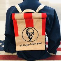 ケンタッキーフライドチキン　KFC ナイロン　バックパック　リュックサック デイバッグ 