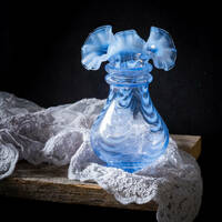 極美品 送料無料 Fenton フェントン 花瓶 オパールセント ガラス ビンテージ アンティーク オールド カーテン フラワーベース