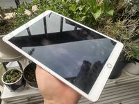 Apple iPad Pro 10.5 Wi-Fi ゴールド 256GB 現状品