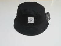 【送料無料】未使用保管品 H&Mエイチアンドエム×NIZIU ブラック系色 コラボバケットハット メンズ レディース スポーツキャップ 帽子 1個