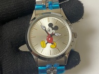 ディズニー Disney ミッキーマウス Mickey Mouse デザイン シルバー 腕時計 展示未使用品 