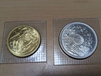 天皇陛下御在位六十年記念硬貨10万円金貨(純金K24/20g)と1万円銀貨のセット